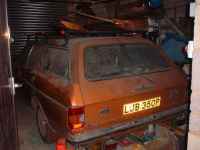 Ford Cortina 2000E Mark III estate rear view